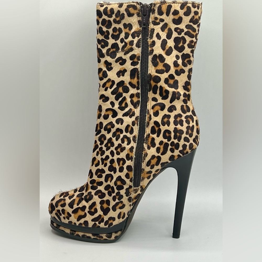 KELSI DAGGER Carlotta Leopard Print 5”/1” Platform Leather Calf Hair Boots 6.5M